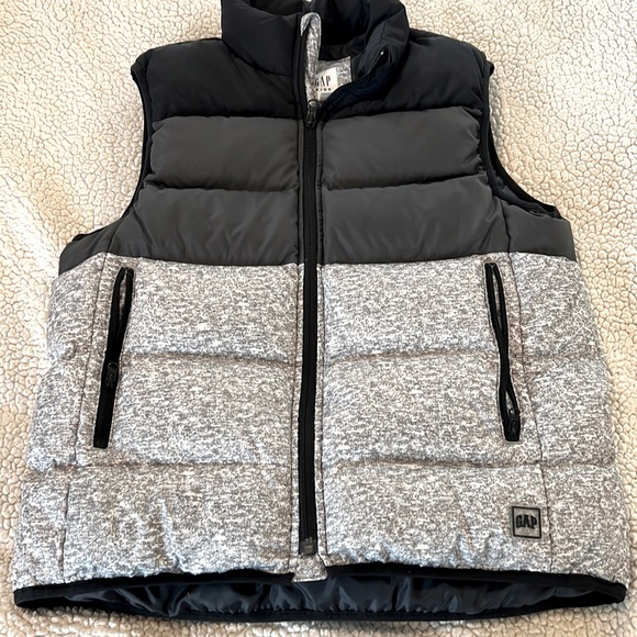 Boys Gap Vest - Picture 1 of 3
